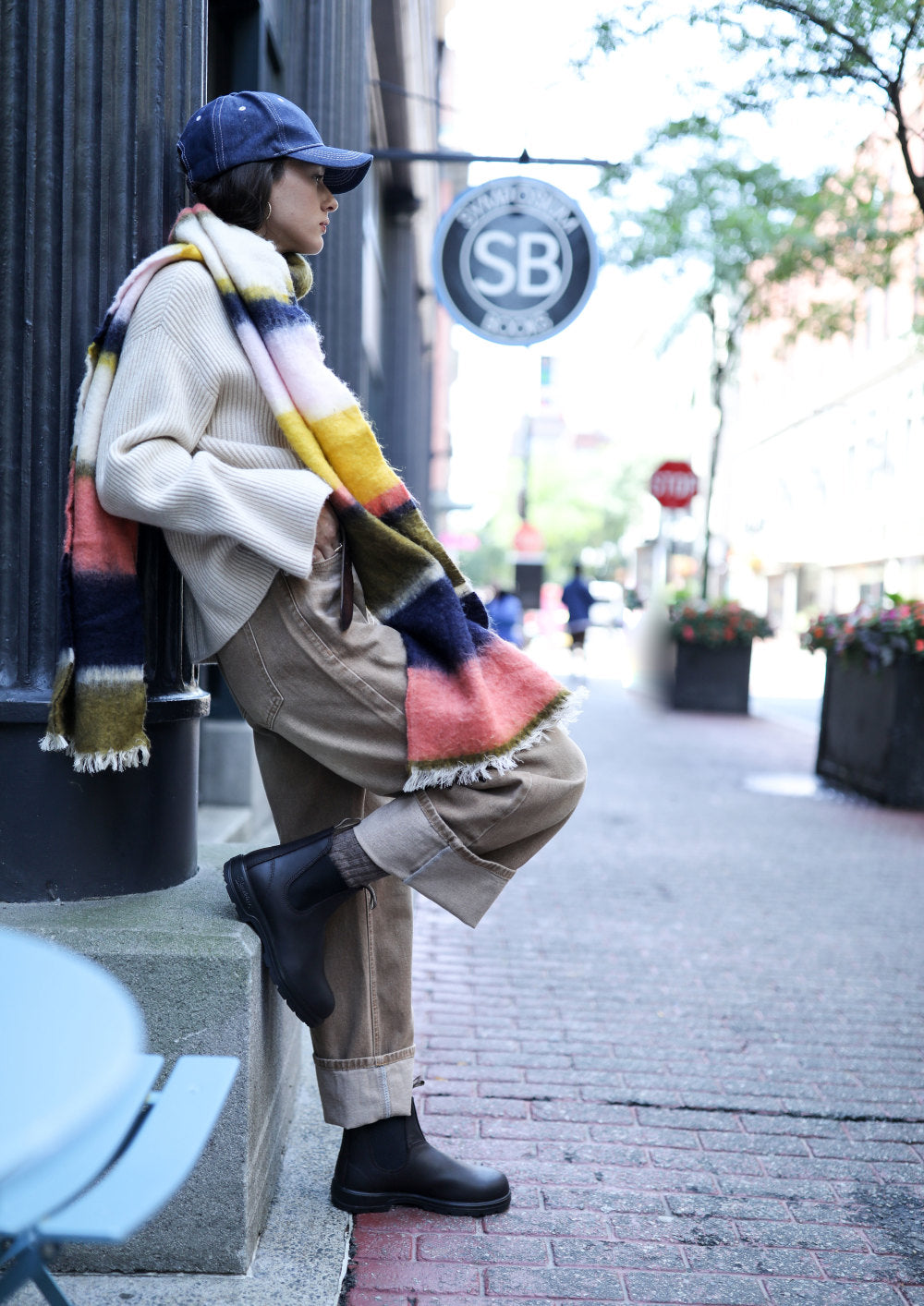 Women's Classics #2540 - Image 10