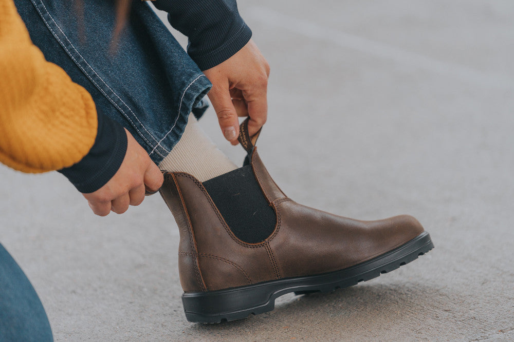 Women's Classics #1609 - Image 13