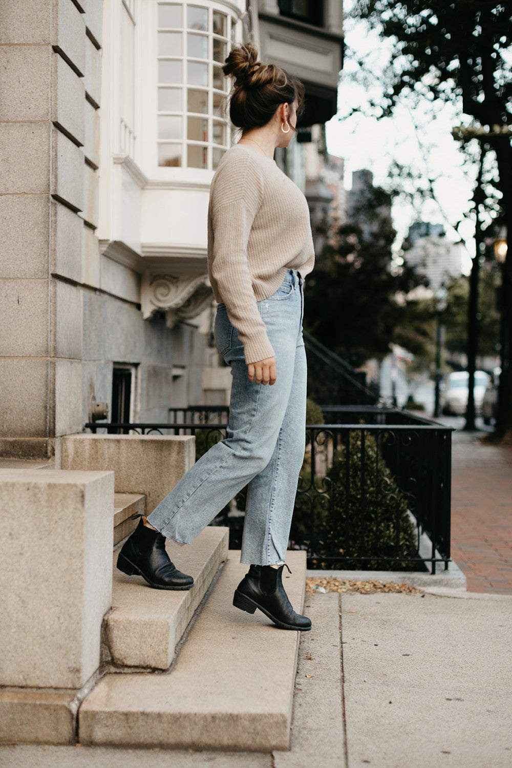 Women's Series #1671 - Image 9